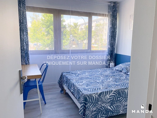 Chambre dans 5 pièces meublé 10 Rue De Wassy, Nantes - RDC - 10m²