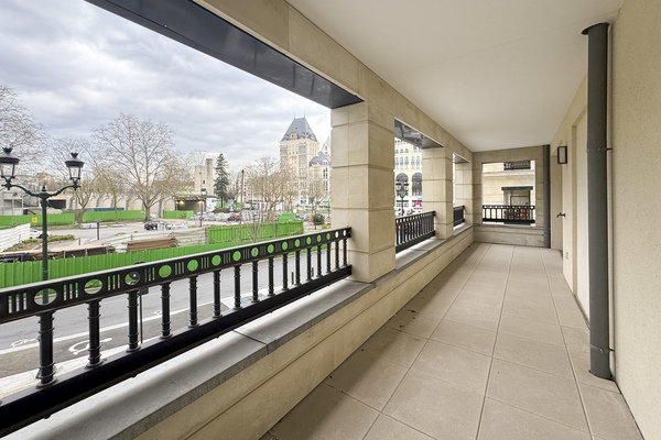 Balcon