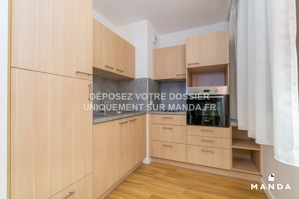 Studio meublé 100 Avenue De Tarascon, Avignon - 3e étage - 32m²