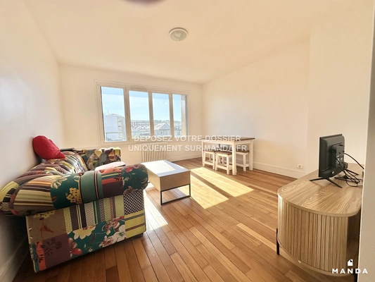 3 pièces meublé 76 Avenue du Bac, Saint-Maur-des-Fossés - 3e étage - 57m²