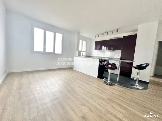 2 pièces non meublé 74 Boulevard Chanzy, Montreuil - 6e étage - 45m²