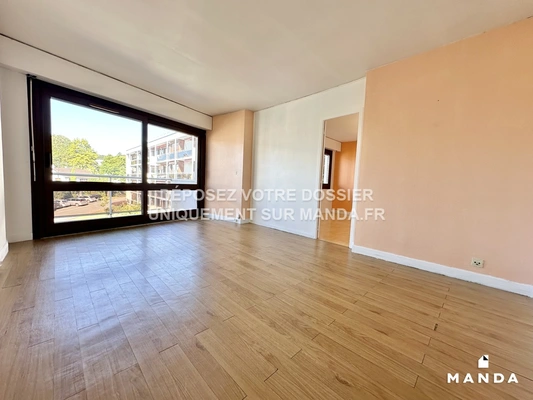 4 pièces non meublé 800 Résidence Du Parc Des Eaux Vives, Palaiseau - 3e étage - 83m²