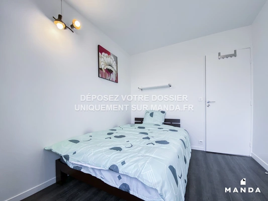 Chambre dans 6 pièces meublé 29 Rue la Bruyère, Épinay-sur-Seine - 4e étage - 9m²