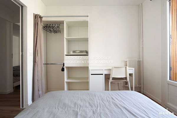 Chambre dans 5 pièces meublé 17 Rue Émile Duclaux, Marseille - 6e étage - 10m²