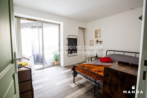 Chambre dans 6 pièces meublé 4 Allée Raoul Dufy, Le Petit-Quevilly - RDC - 12m²