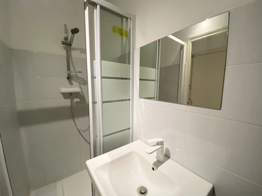 Salle de bains 1