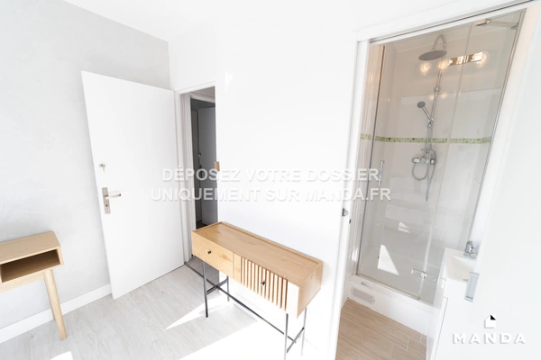 5 pièces meublé 1 Rue Maurice Thorez, Massy - 5e étage - 90m²