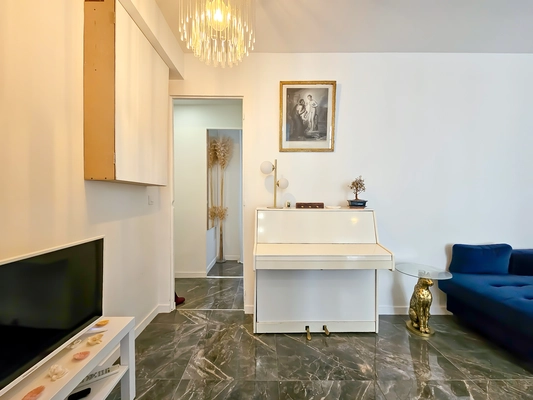 Salon