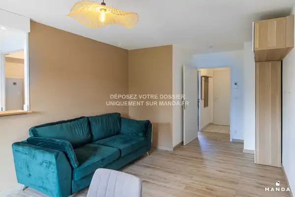 2 pièces meublé 284 Rue Aristide Briand, Petit-Couronne - 2e étage - 44m²