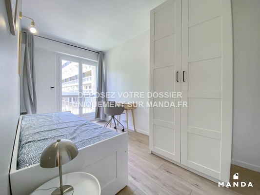 Chambre dans 5 pièces meublé 303 Les Chênes Verts, Cergy - RDC - 9m²