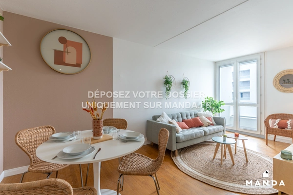 Chambre dans 4 pièces meublé 9 Rue de Naudet, Gradignan - 8e étage - 59m²
