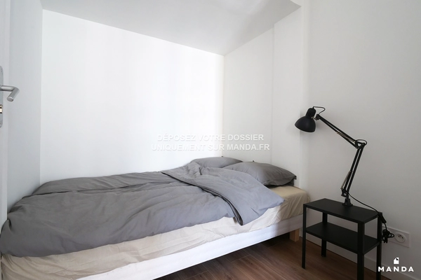 Chambre dans 5 pièces meublé 17 Rue Émile Duclaux, Marseille - 6e étage - 10m²