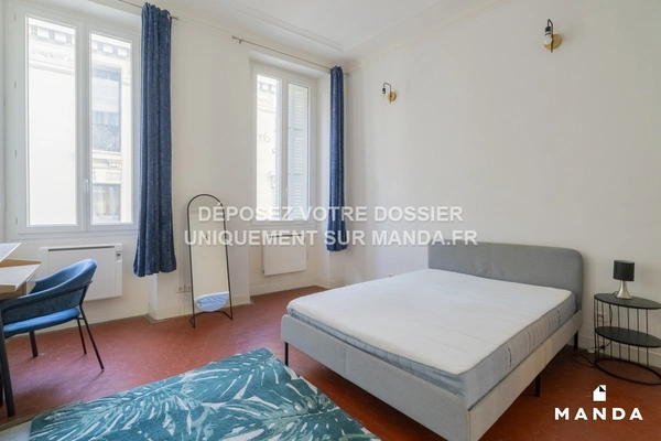 Chambre dans 4 pièces meublé 7 rue Fongate, Marseille - 1e étage - 86m²