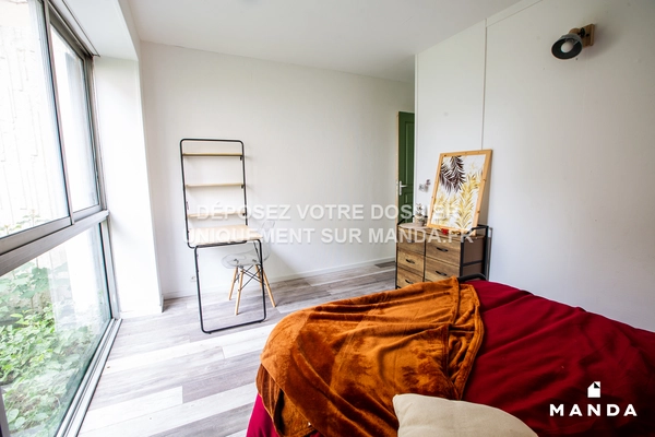 Chambre dans 6 pièces meublé 4 Allée Raoul Dufy, Le Petit-Quevilly - RDC - 11m²