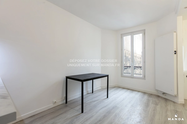 2 pièces non meublé 26 Rue Dautancourt, Paris - 5e étage - 25m²
