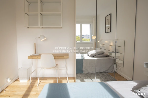 Chambre dans 6 pièces meublé 2 Allée D'alsace, Chevilly-Larue - 2e étage - 12m²