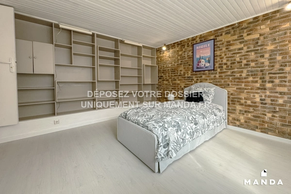 Chambre dans 5 pièces meublé 29 Rue Du Docteur Schweitzer, Antony - 2e étage - 17m²