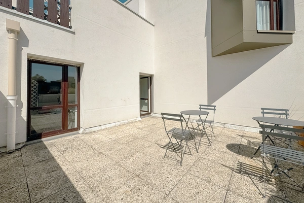 Balcon privé ( chambre 3)