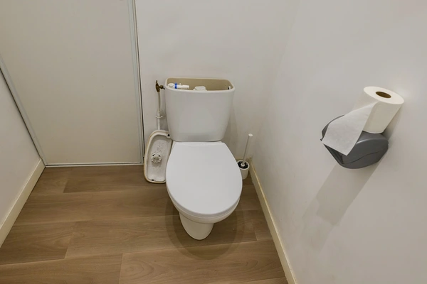 WC