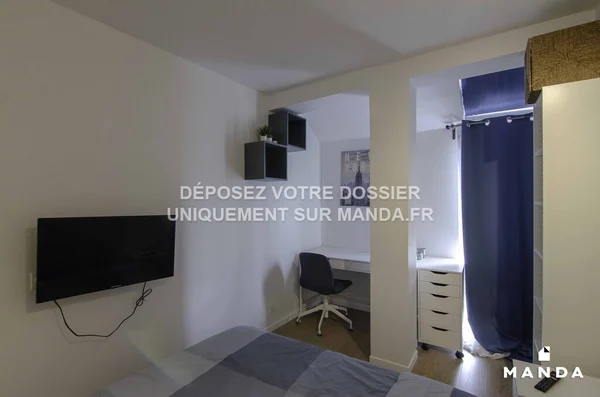 Chambre dans 4 pièces meublé 2 Rue Du Ponceau, Cergy - 3e étage - 9m²